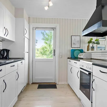 Bright And Cozy Summer House With Sea View *