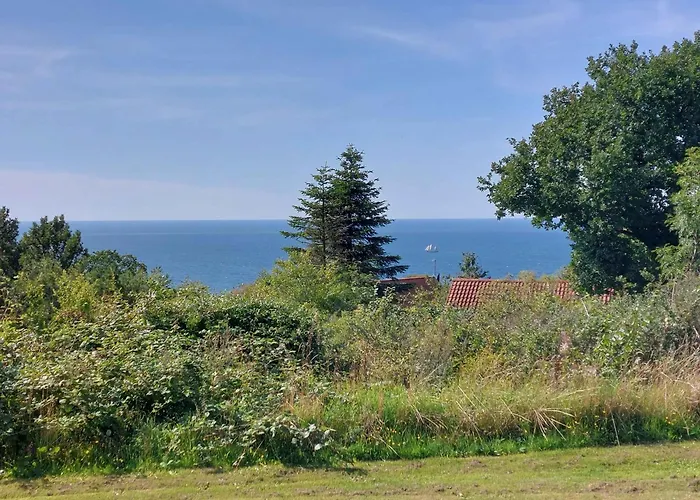 Bright And Cozy Summer House With Sea View